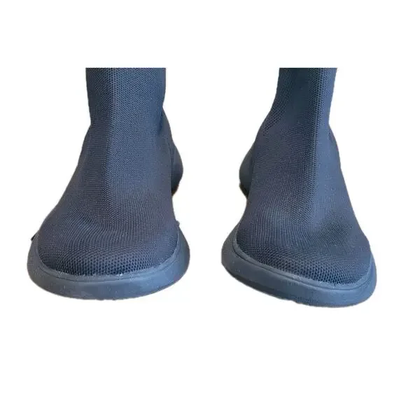 Vivaia Black Water Repellent Slip On Urban Sneaker Boots Size 42 Lightweight - Picture 3 of 11